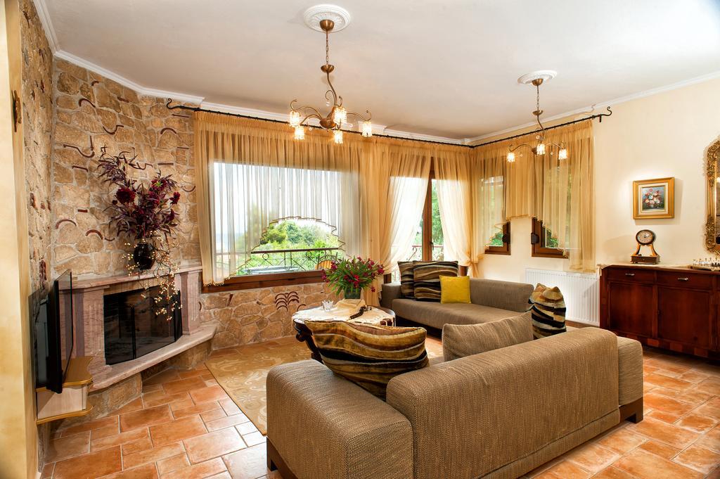 Villa Pefkohori Exterior photo